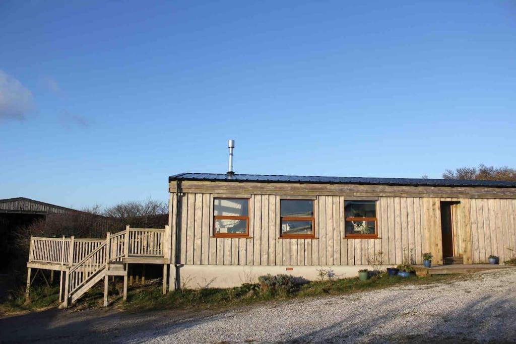 Spacious Cabin On Isolated Farm With Sea View Bude Exterior photo
